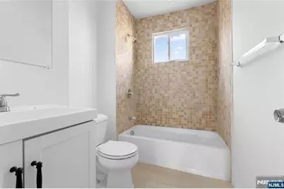 43 Cortland Street, Newark, NJ 07105 - Photo 8