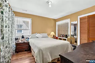90 7th St, Ridgefield Park, NJ 07660 - Photo 16