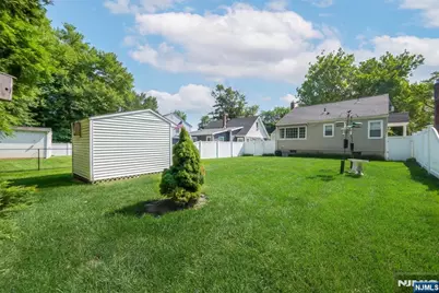 63 Hazel Avenue, Livingston, NJ 07039 - Photo 24