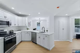 37 Colfax Ave, Roselle Park, NJ 07204 - Photo 10
