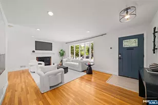 14 Greenway Ct, Closter, NJ 07624 - Photo 4