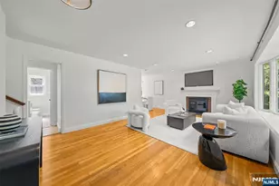 14 Greenway Ct, Closter, NJ 07624 - Photo 6