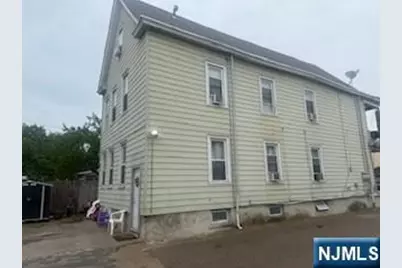 420-424 E 18th Street, Paterson, NJ 07524 - Photo 2