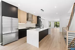 264 Grant Ave, Cliffside Park, NJ 07010 - Photo 14