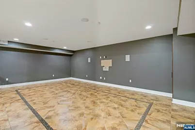 112 Kenzel Avenue, Nutley, NJ 07110 - Photo 26