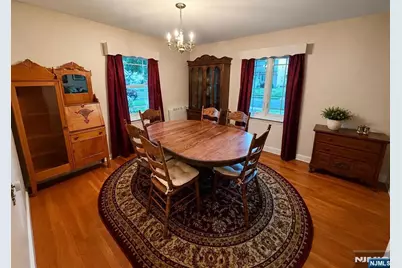 70 Bromley Place, Nutley, NJ 07110 - Photo 4