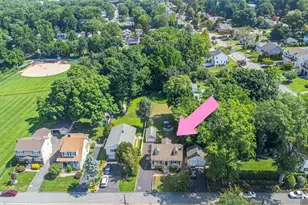 9 Woodmere Rd, West Caldwell, NJ 07006 - Photo 2
