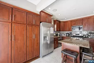2 6th St, Ridgefield Park, NJ 07660 - Photo 16