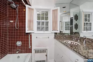 153 Glenwood Ave, Leonia, NJ 07605 - Photo 28