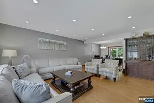 15-10 Mandon Pl, Fair Lawn, NJ 07410 - Photo 4
