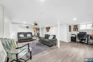 256 Van Buren Ave, Teaneck Township, NJ 07666 - Photo 32