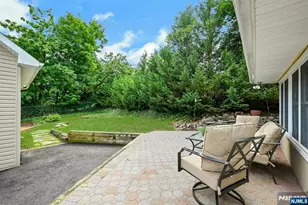 49 Washington Ave, River Edge, NJ 07661 - Photo 4