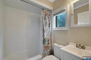 49 Washington Ave, River Edge, NJ 07661 - Photo 24