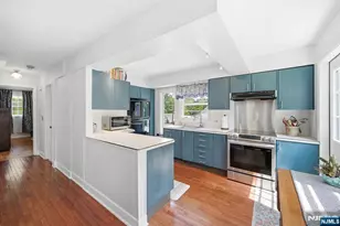 110 Truman Blvd, Oakland, NJ 07436 - Photo 10