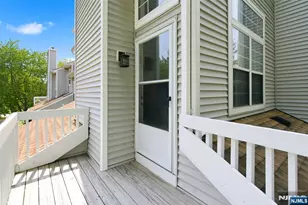 4 Squire Ct, Englewood, NJ 07631 - Photo 6