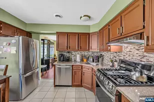 143 Grove St, Bergenfield, NJ 07621 - Photo 16