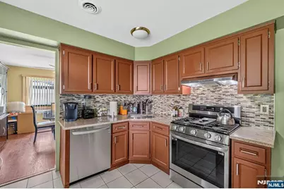 143 Grove Street, Bergenfield, NJ 07621 - Photo 14