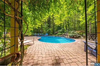 111 Ballantine Road, Andover Township, NJ 07821 - Photo 32