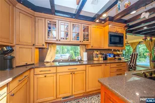 111 Ballantine Rd, Andover Township, NJ 07821 - Photo 8