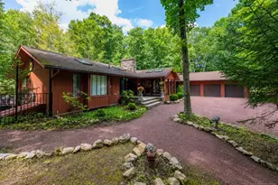 111 Ballantine Rd, Andover Township, NJ 07821 - Photo 2
