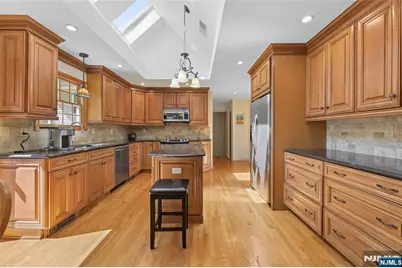 20 Everdale Road, Randolph Township, NJ 07869 - Photo 8