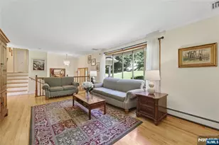 20 Everdale Rd, Randolph Township, NJ 07869 - Photo 2