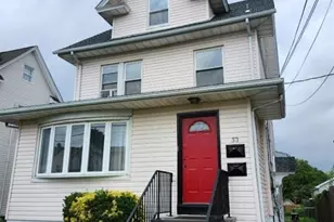 33 Livingston Ave, Lyndhurst Township, NJ 07071 - Photo 2