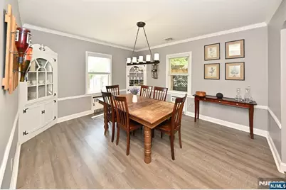 2 Youngs Place, Saddle Brook Township, NJ 07663 - Photo 8