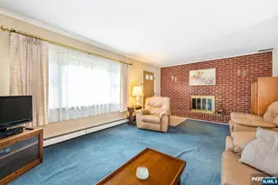 37 Susan Ave, Midland Park, NJ 07432 - Photo 6