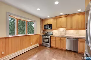 4 4th St, Pequannock Township, NJ 07440 - Photo 8