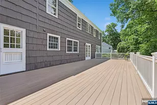 15 Byron, North Caldwell, NJ 07006 - Photo 32