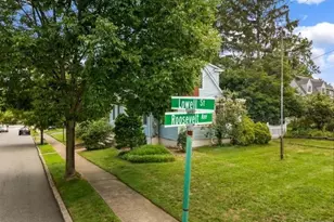 35 Lowell St, Westwood, NJ 07675 - Photo 2