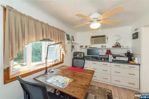 7 Park Ave, Wanaque, NJ 07420 - Photo 16