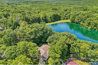 3 Beech Court, Hardyston Township, NJ 07460 - Photo 2