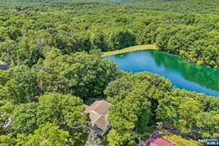 3 Beech Ct, Hardyston Township, NJ 07460 - Photo 2