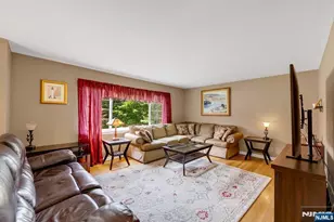 328 Ruckman Rd, Hillsdale, NJ 07642 - Photo 4