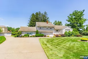 5 Anna Marie Ct, Fairfield, NJ 07004 - Photo 34