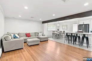 5 Anna Marie Ct, Fairfield, NJ 07004 - Photo 8