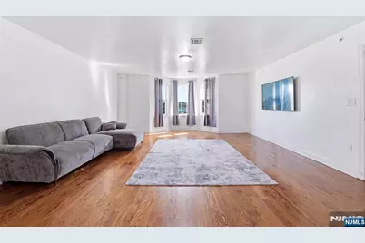 17 Stanton Street, Newark, NJ 07114 - Photo 14