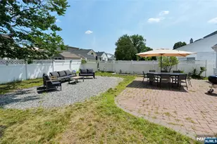 612 Beech Ave, Saddle Brook Township, NJ 07663 - Photo 22