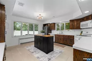 49 Dogwood Dr, Oakland, NJ 07436 - Photo 14
