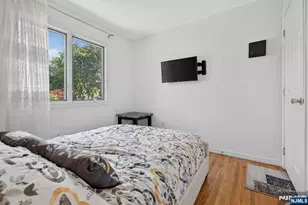 81 Home Pl, Lodi, NJ 07644 - Photo 28