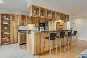 530 Valley Road 5M, Montclair, NJ 07043 - Photo 10