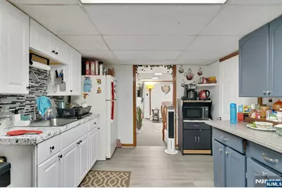 1 Hewitt Avenue, Belleville, NJ 07109 - Photo 24