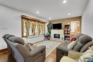 1 Hewitt Ave, Belleville, NJ 07109 - Photo 8