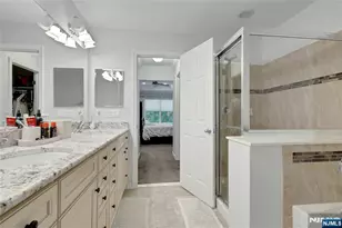 28 Masterson Ct, Waldwick, NJ 07463 - Photo 20