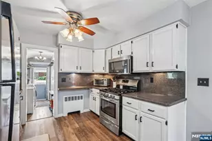 11 Taggart Way, Saddle Brook Township, NJ 07663 - Photo 6