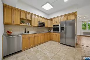 10 Smith Manor Blvd 820, West Orange Township, NJ 07052 - Photo 6