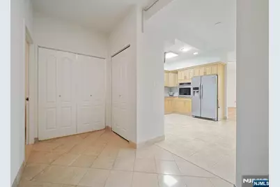 10 Smith Manor Boulevard 820 #820, West Orange Township, NJ 07052 - Photo 2