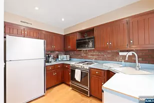 4-29 Summit Ave, Fair Lawn, NJ 07410 - Photo 4
